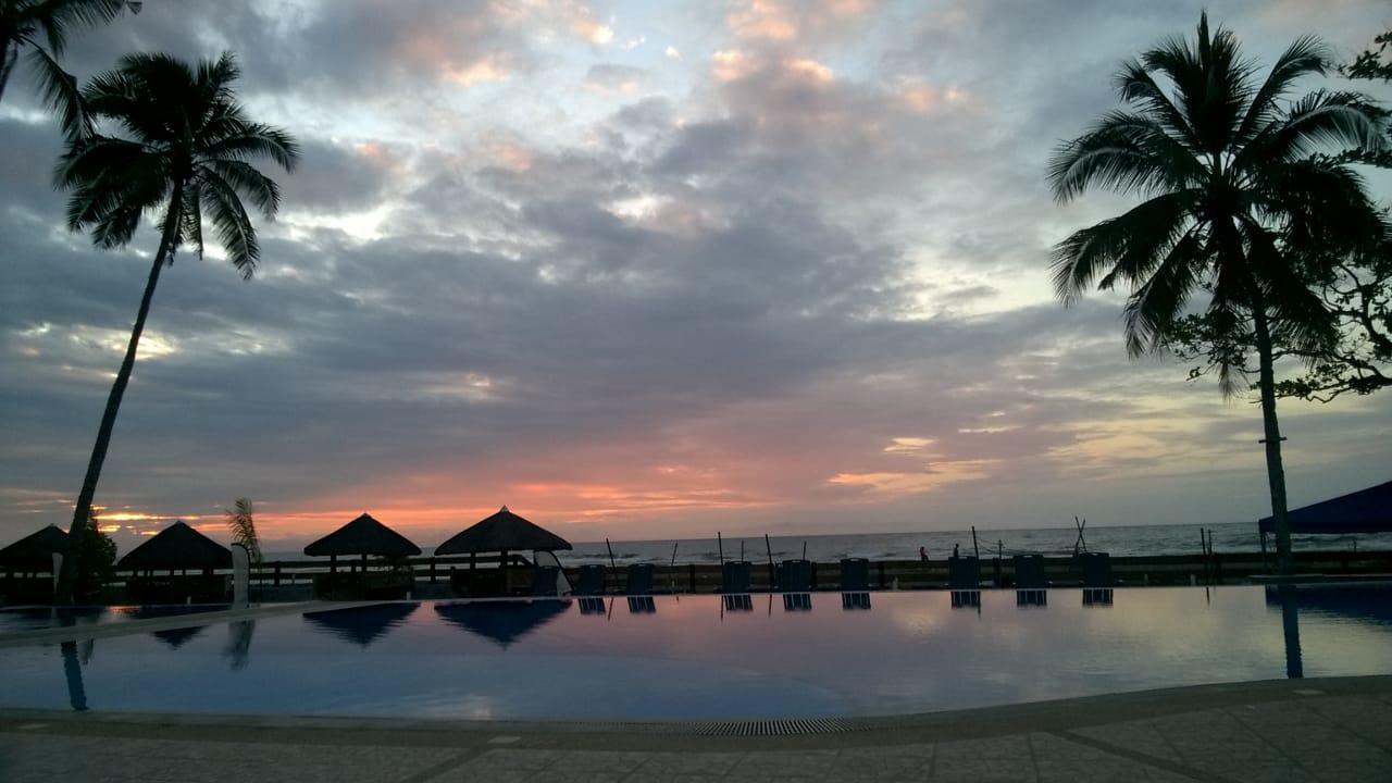 Lagoon Beach Resort Gitagun Экстерьер фото